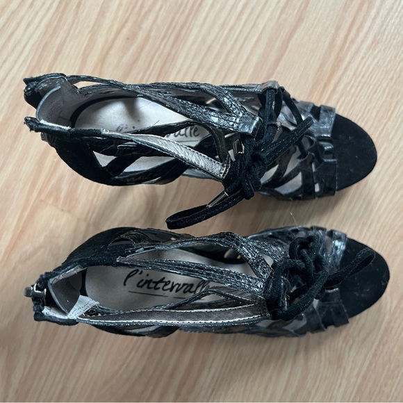 L’intervalle black open toe  heel. In new condition: only worn 2 times - Picture 5 of 5